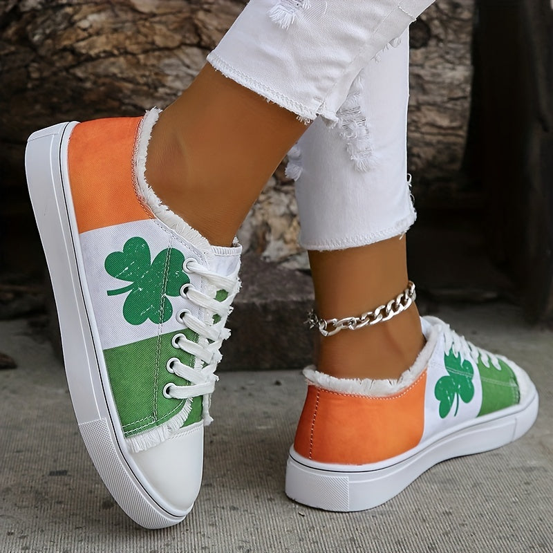 Clover Print Canvas Shoes, Casual Lace Up Low Top Sneakers